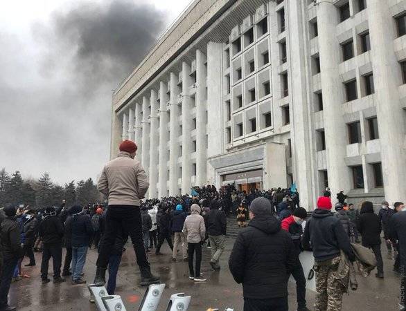 Сумма ущерба, нанесенного бизнесу в Казахстане в результате беспорядков, составила около 95,3 млрд тенге (более $220 млн по текущему курсу), почти вся эта сумма приходится на Алматы.