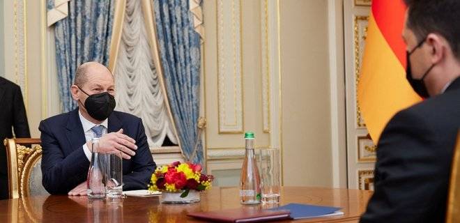 Германия и США выделяют Украине финансовую помощь - Фото