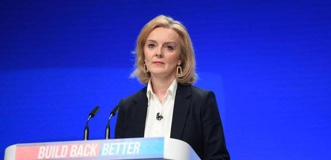 Великобритания введет санкции против банка Открытие, Совкомбанка и ВЭБа - Фото